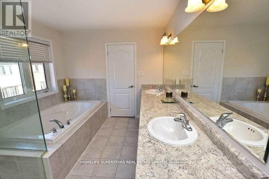63 Enford Crescent Property Photo 22