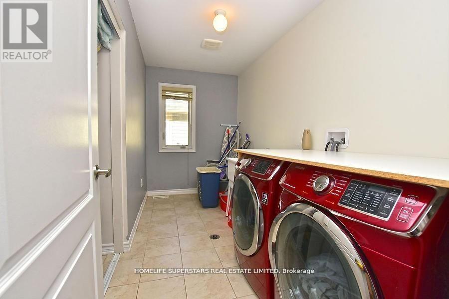 63 Enford Crescent Property Photo 26