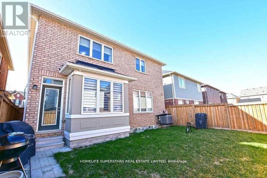 63 Enford Crescent Property Photo 35