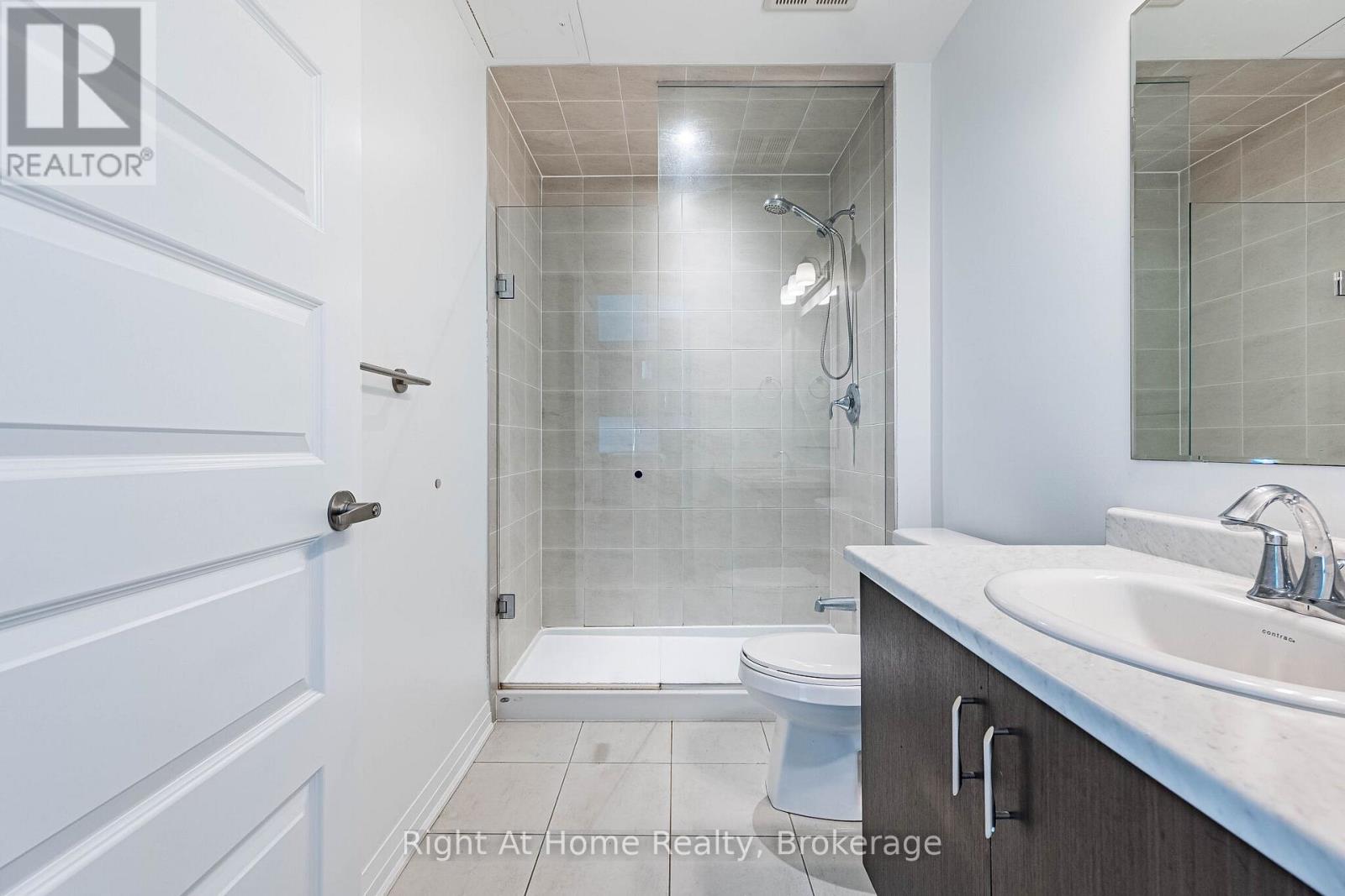 511 - 50 Kaitting Trail Property Photo 25