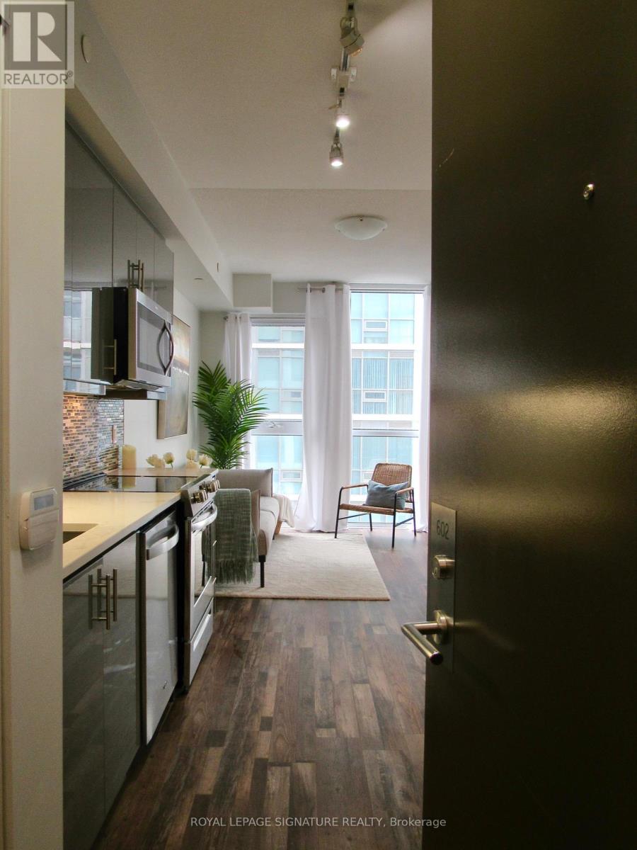 602 - 17 ZORRA STREET Property Photo 1