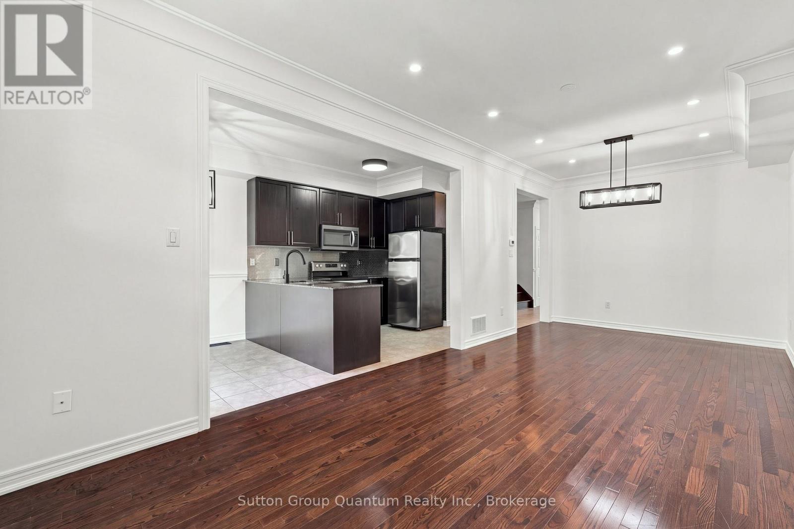 2435 Montagne Avenue Property Photo 10