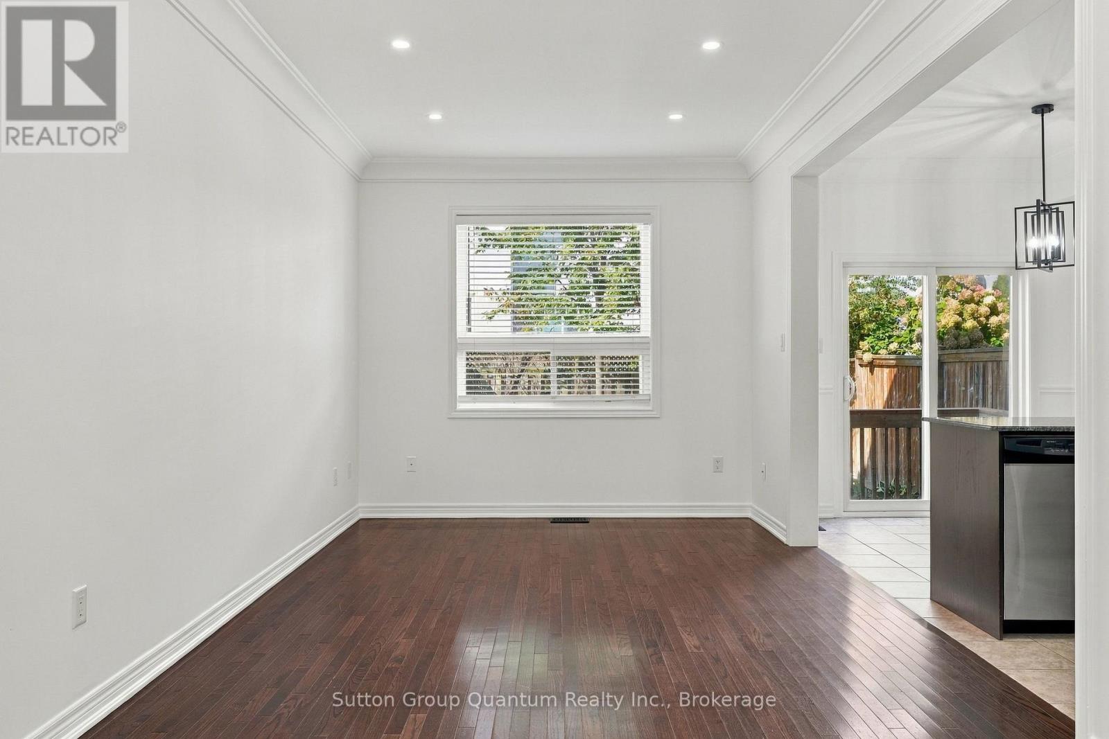 2435 Montagne Avenue Property Photo 13