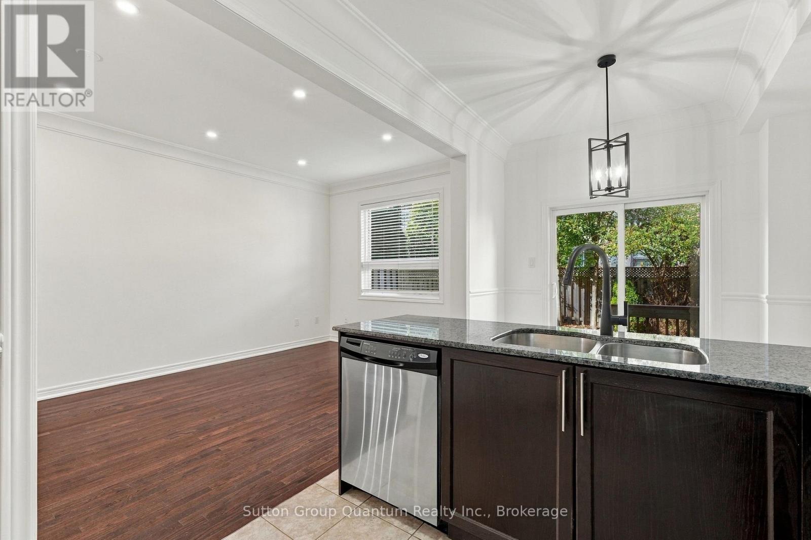 2435 Montagne Avenue Property Photo 19