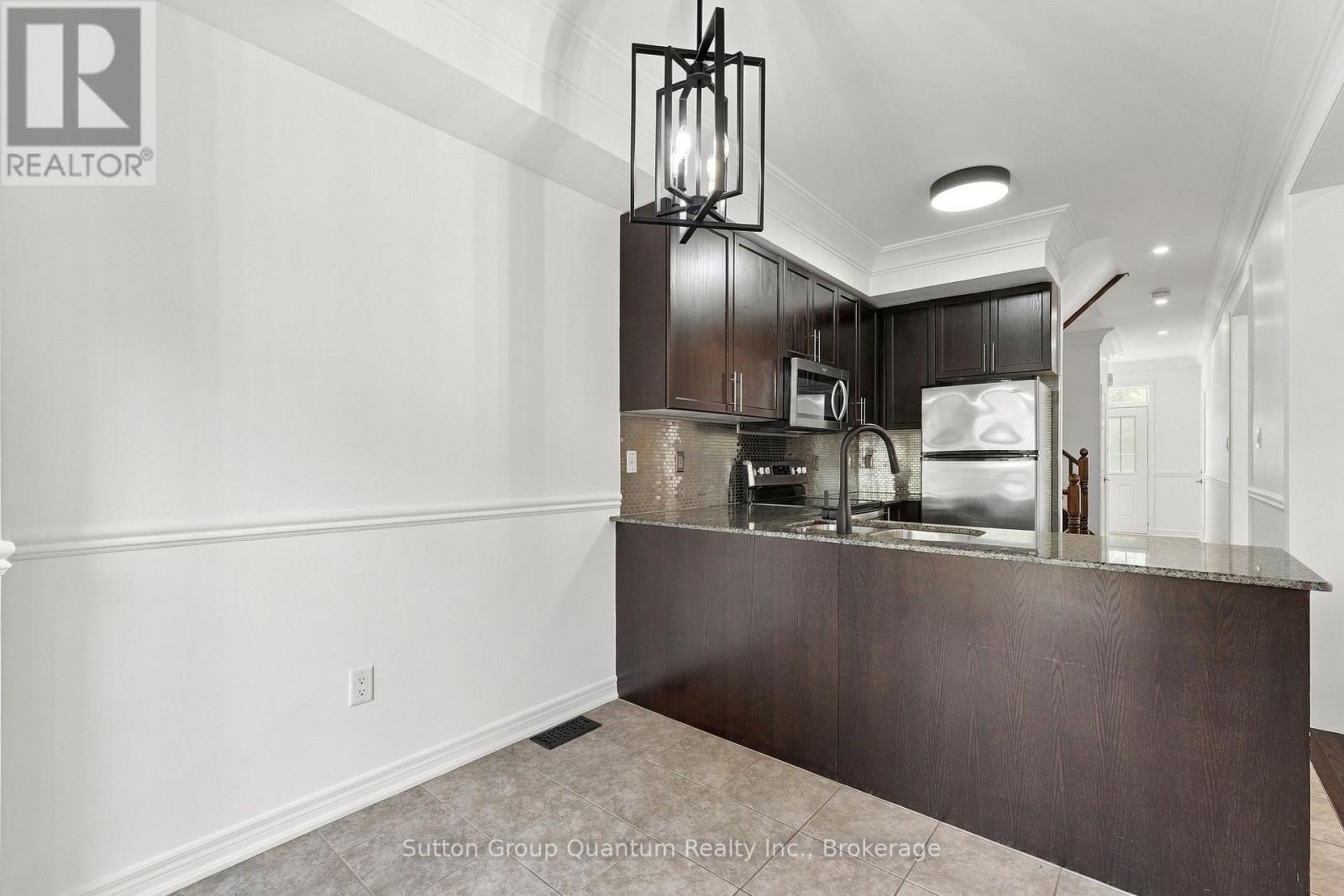 2435 Montagne Avenue Property Photo 22