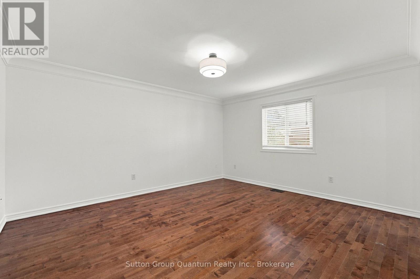 2435 Montagne Avenue Property Photo 35