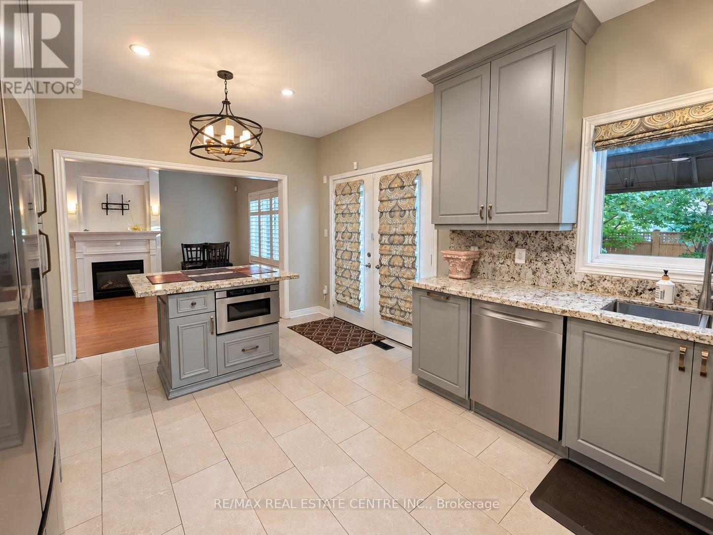 1302 Renfield Drive Property Photo 18