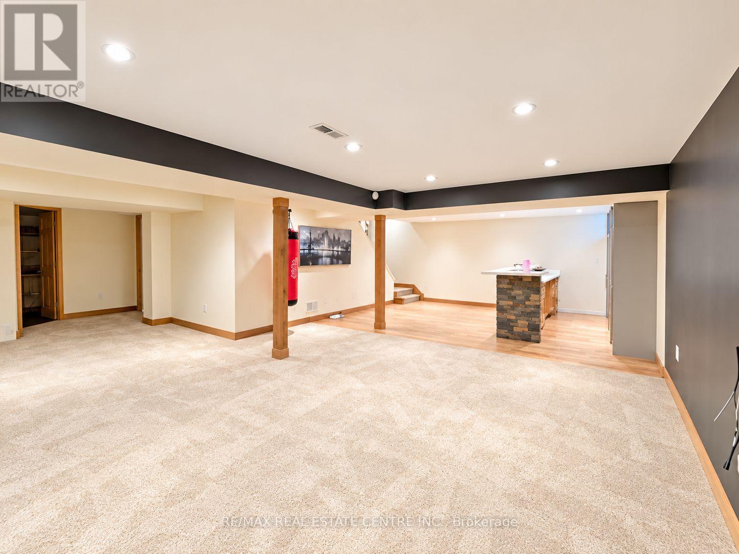 1302 Renfield Drive Property Photo 33
