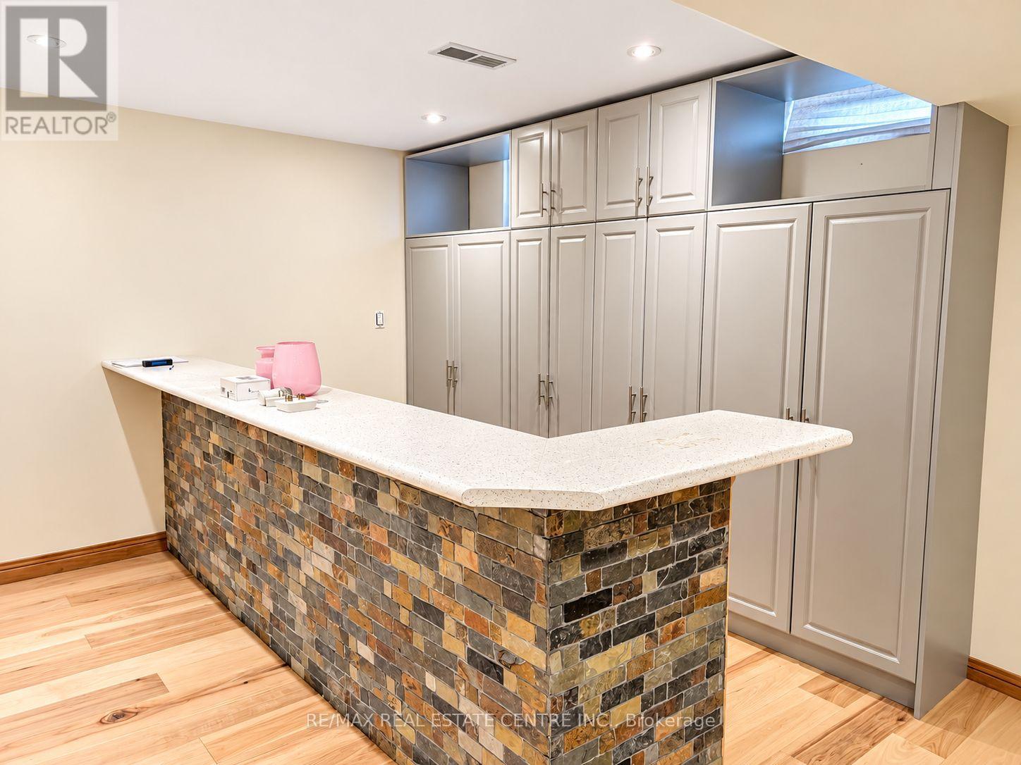 1302 Renfield Drive Property Photo 34