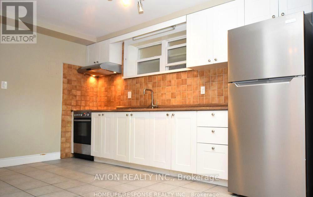 1 - 42 Emerald Crescent Property Photo 3