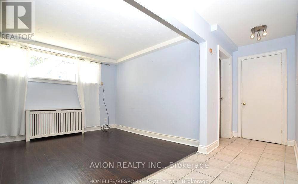 1 - 42 Emerald Crescent Property Photo 12
