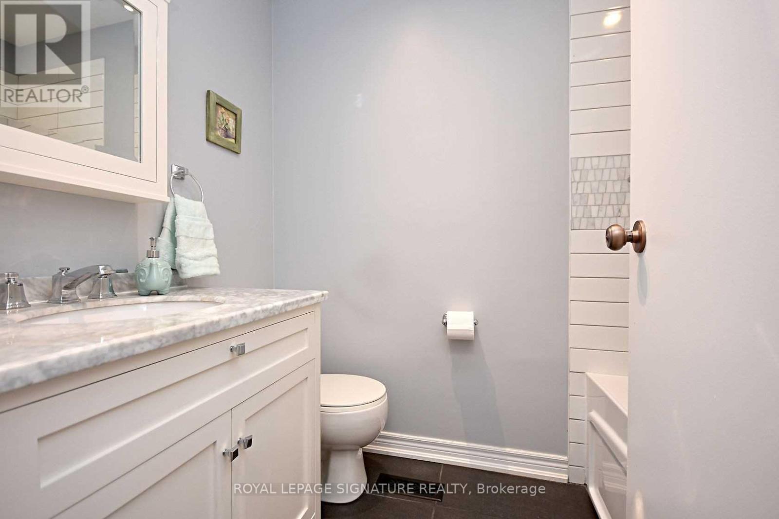 6303 Plowmans Heath Property Photo 9