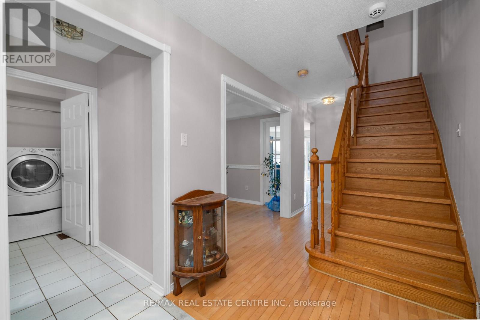 39 Killaloe Crescent Property Photo 2