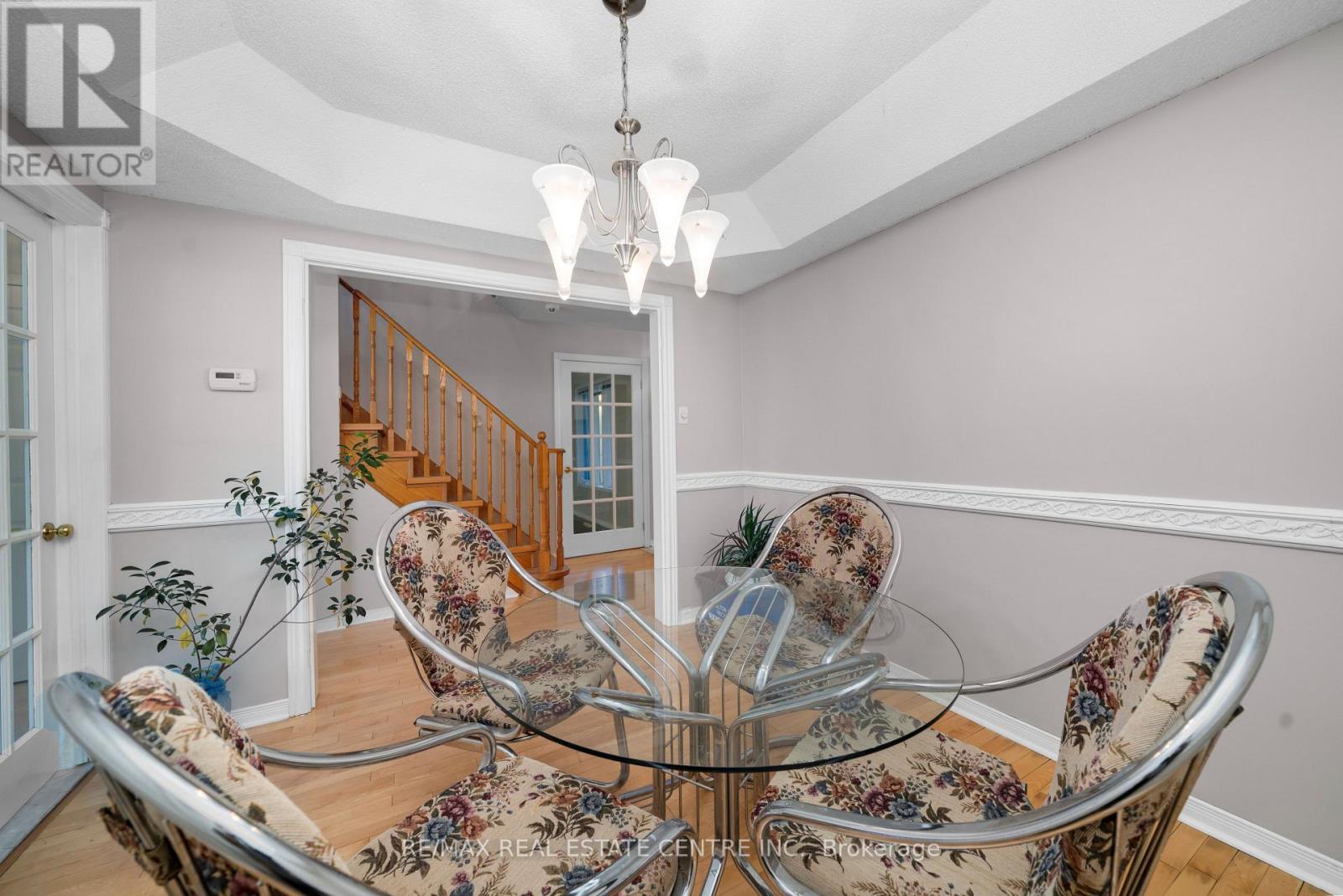 39 Killaloe Crescent Property Photo 4