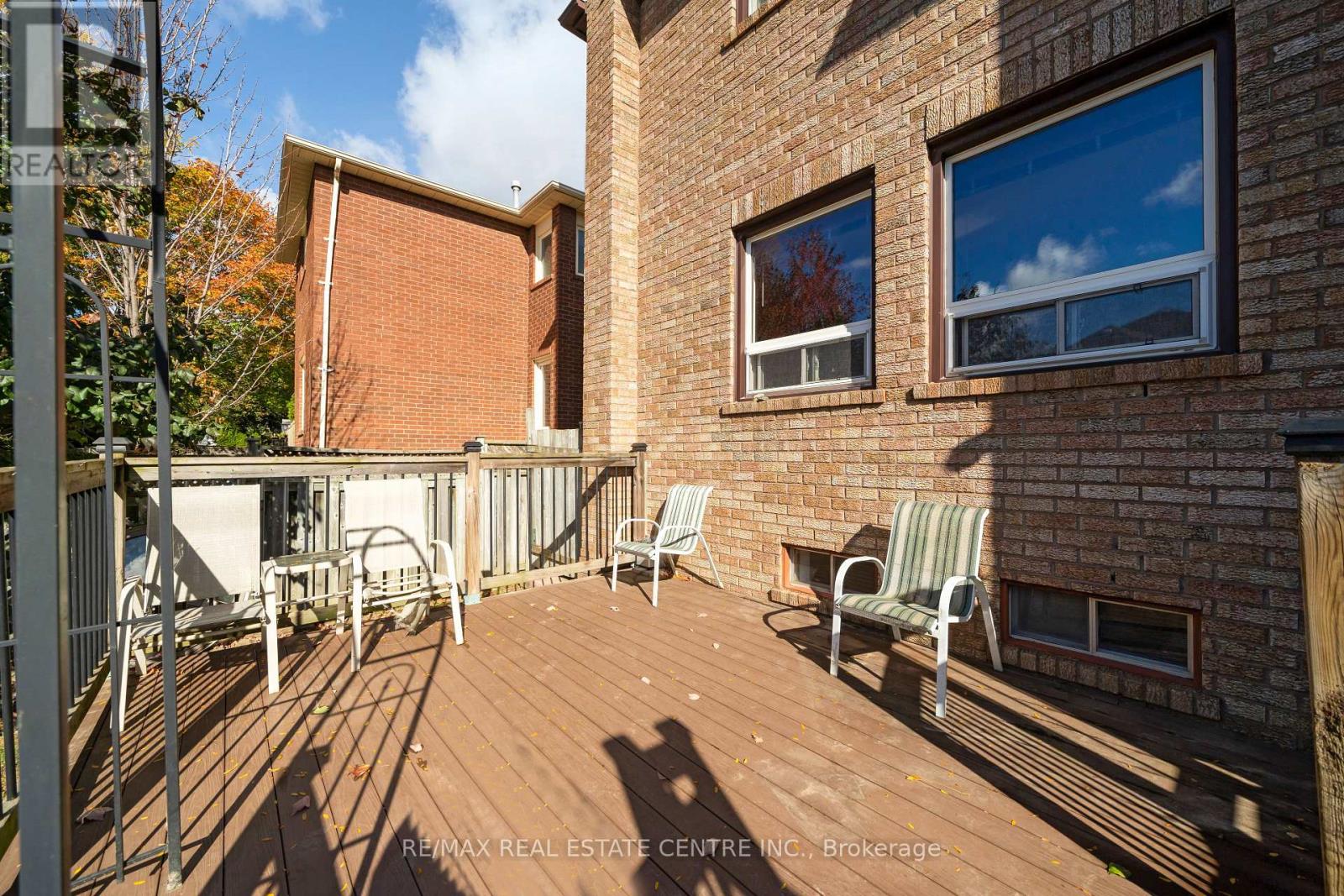 39 Killaloe Crescent Property Photo 16
