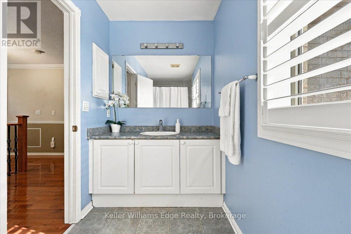 671 Twain Avenue Property Photo 25
