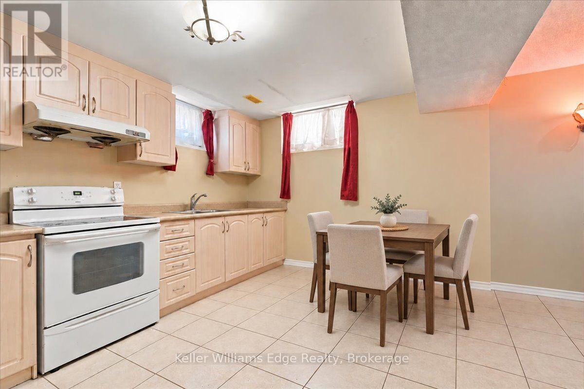 671 Twain Avenue Property Photo 32
