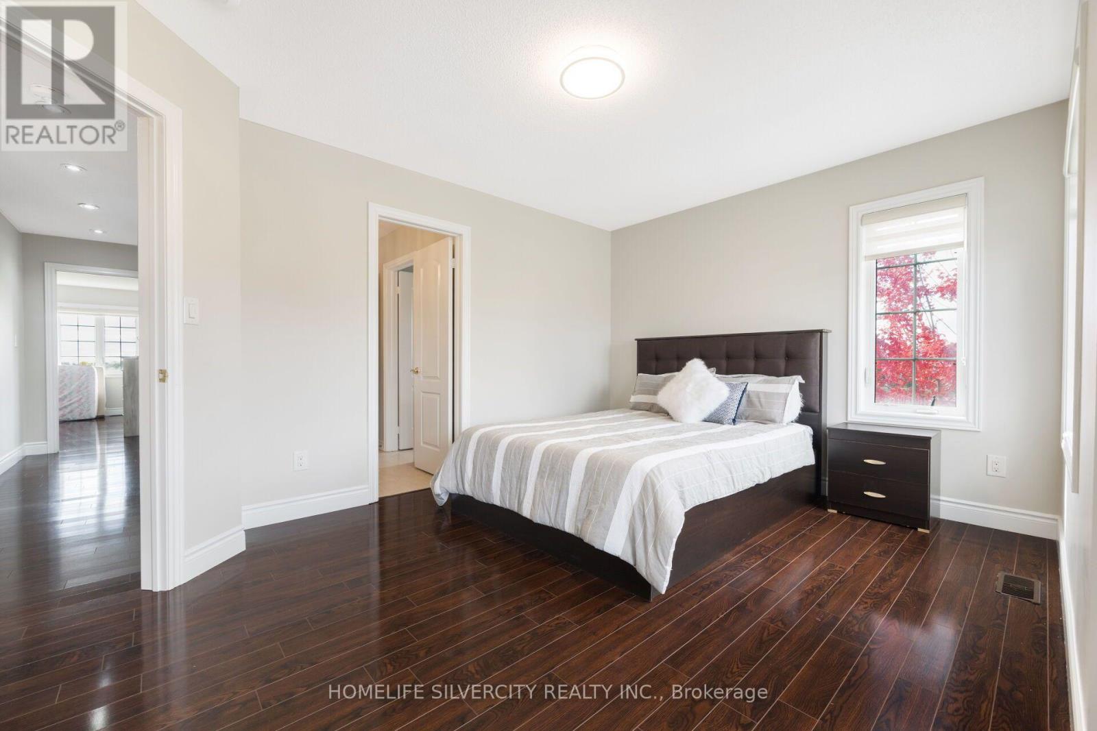 14 Levendale Court Property Photo 25