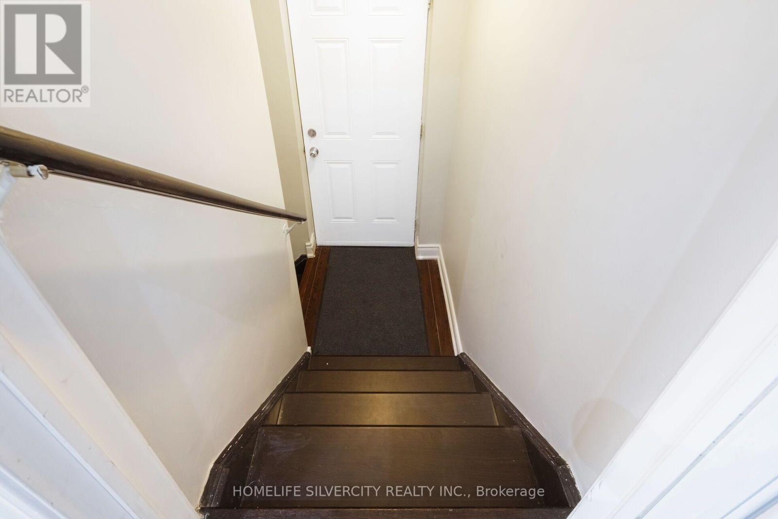 14 Levendale Court Property Photo 35