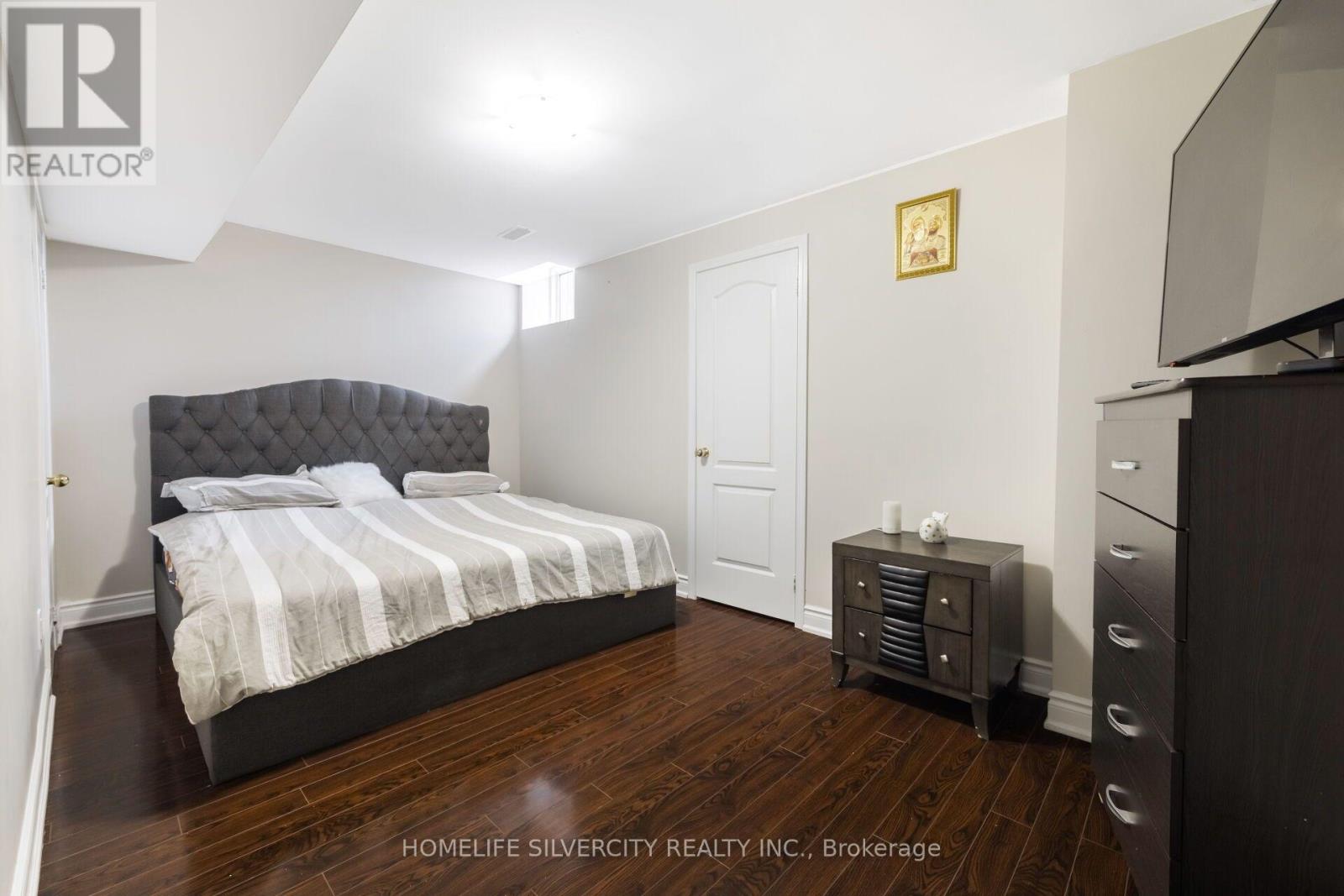 14 Levendale Court Property Photo 41