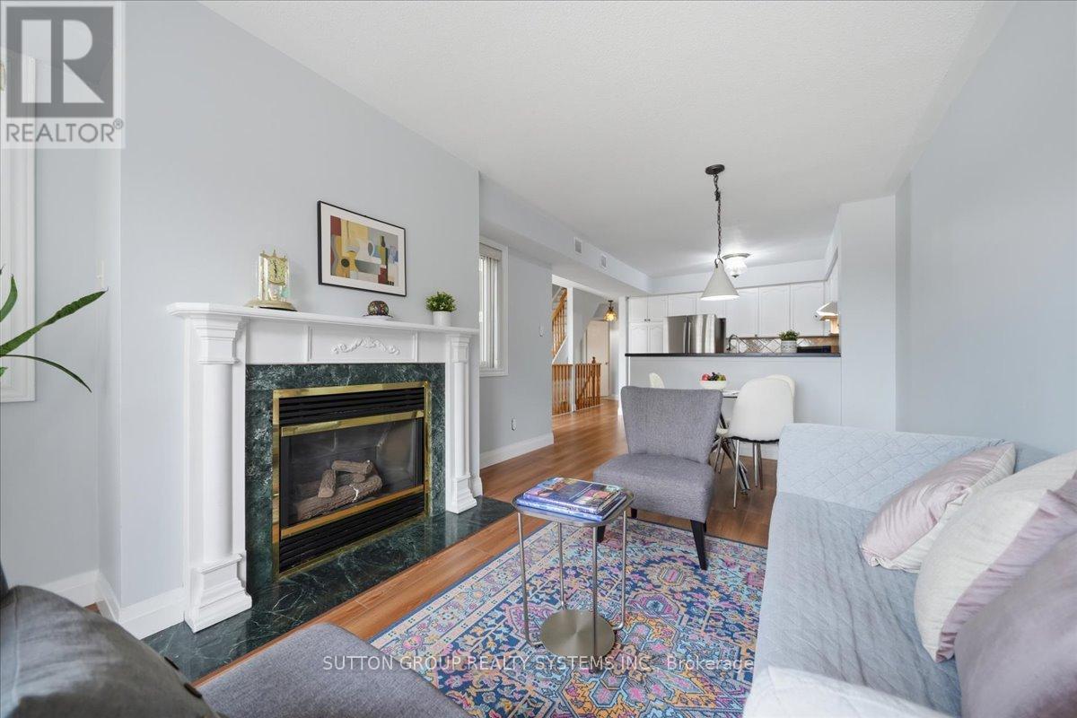 255 - 60 Barondale Drive Property Photo 7
