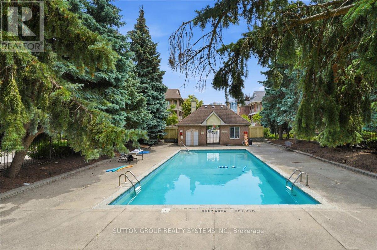 255 - 60 Barondale Drive Property Photo 36