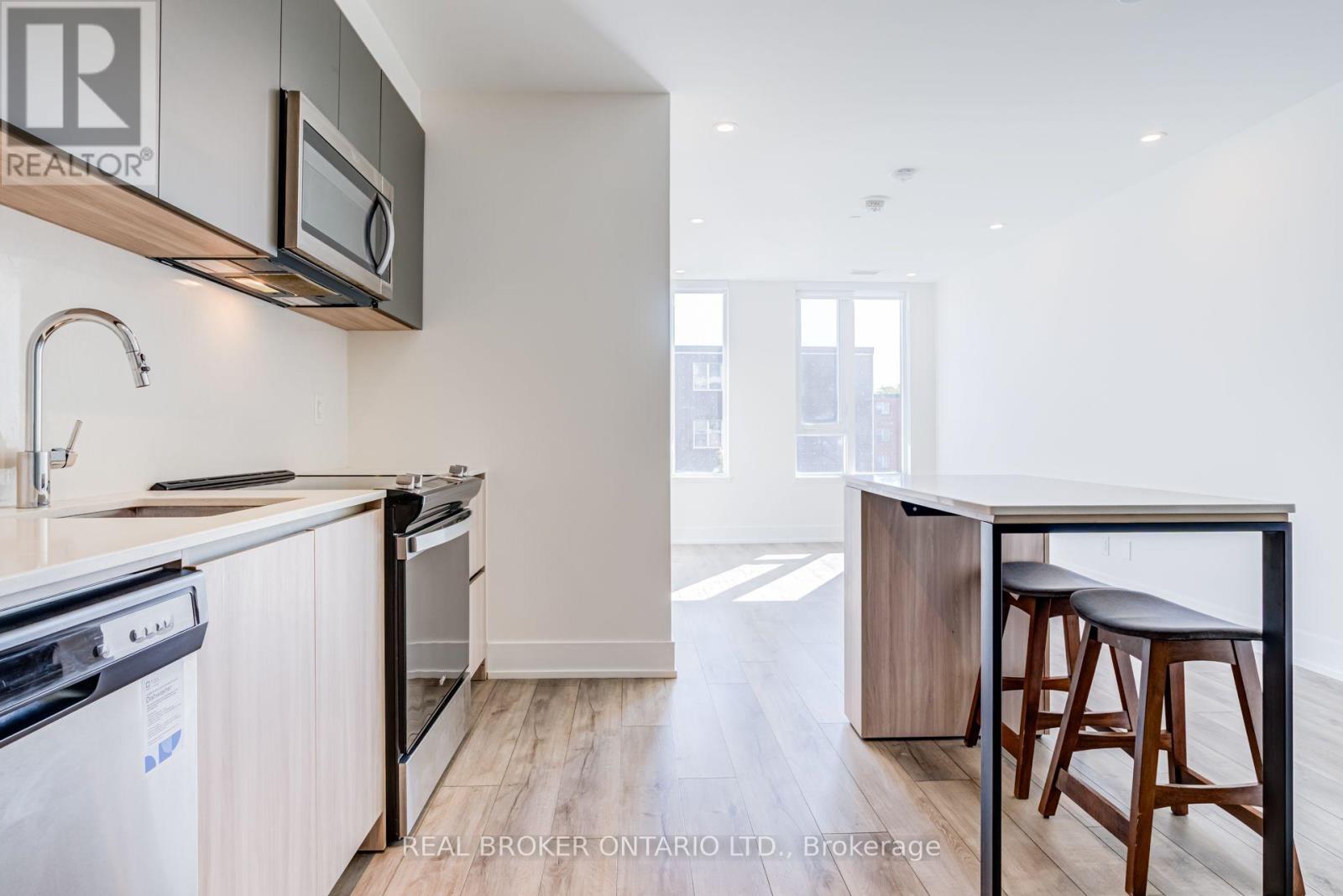 208 - 11 MARYPORT AVENUE Property Photo 1