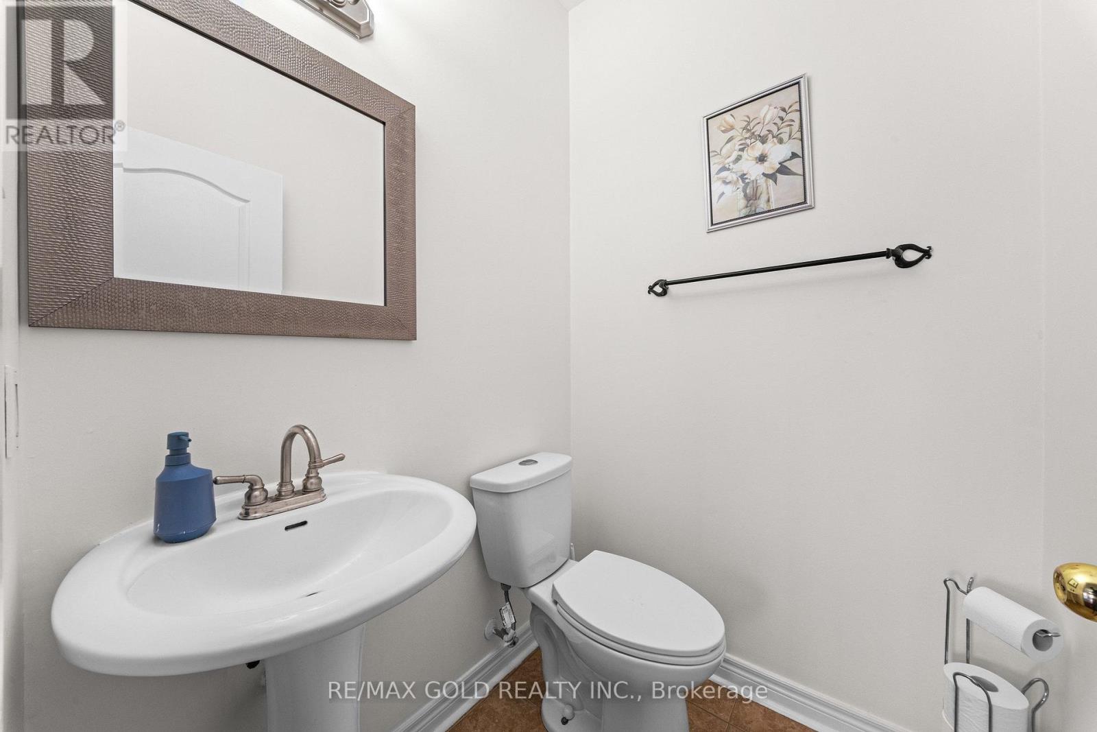 11 Maple Valley Street Property Photo 11