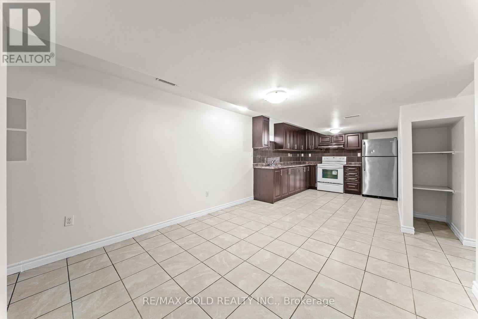 11 Maple Valley Street Property Photo 22