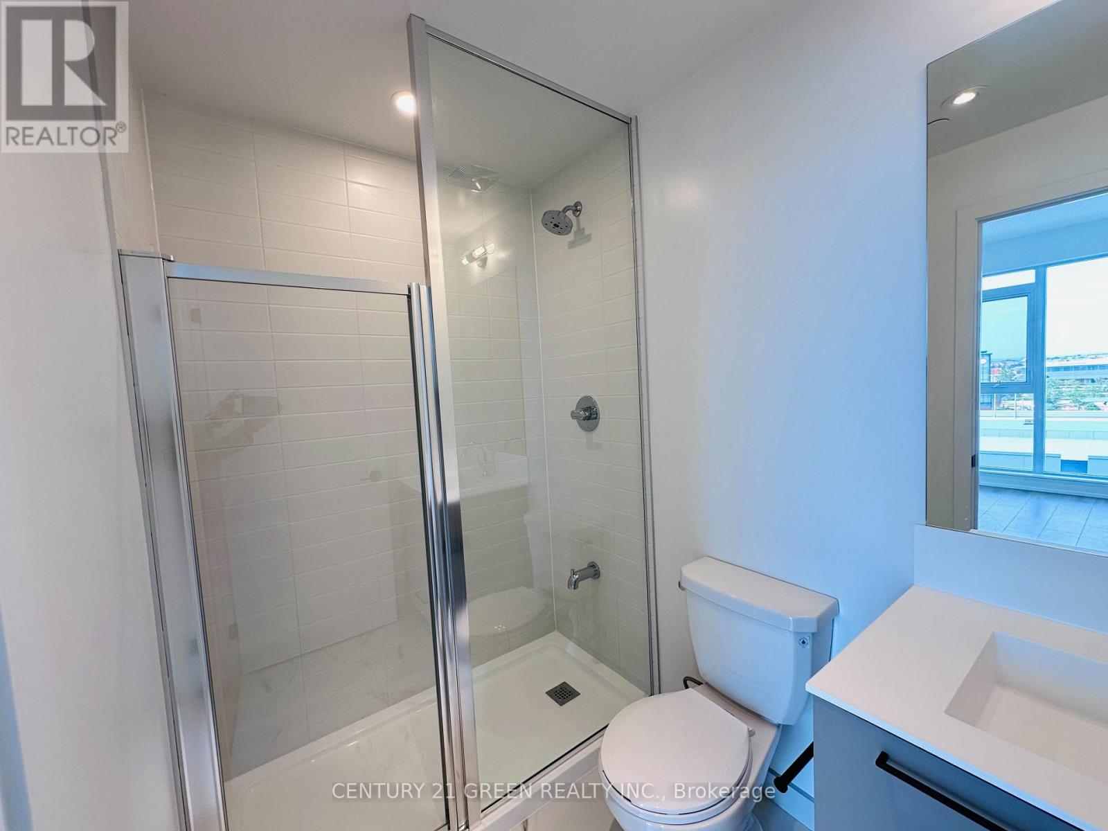 503 - 10 Lagerfeld Drive Property Photo 8
