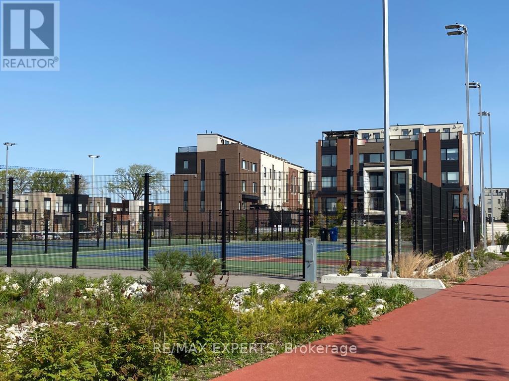 54 William Duncan Road Property Photo 20