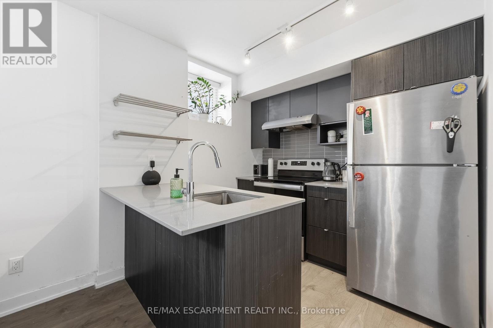 613 - 1129 Cooke Boulevard Property Photo 6