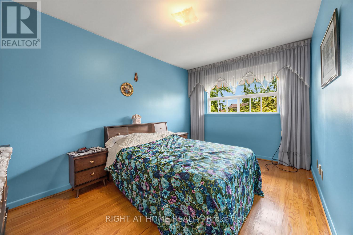 7 Daystrom Drive Property Photo 15