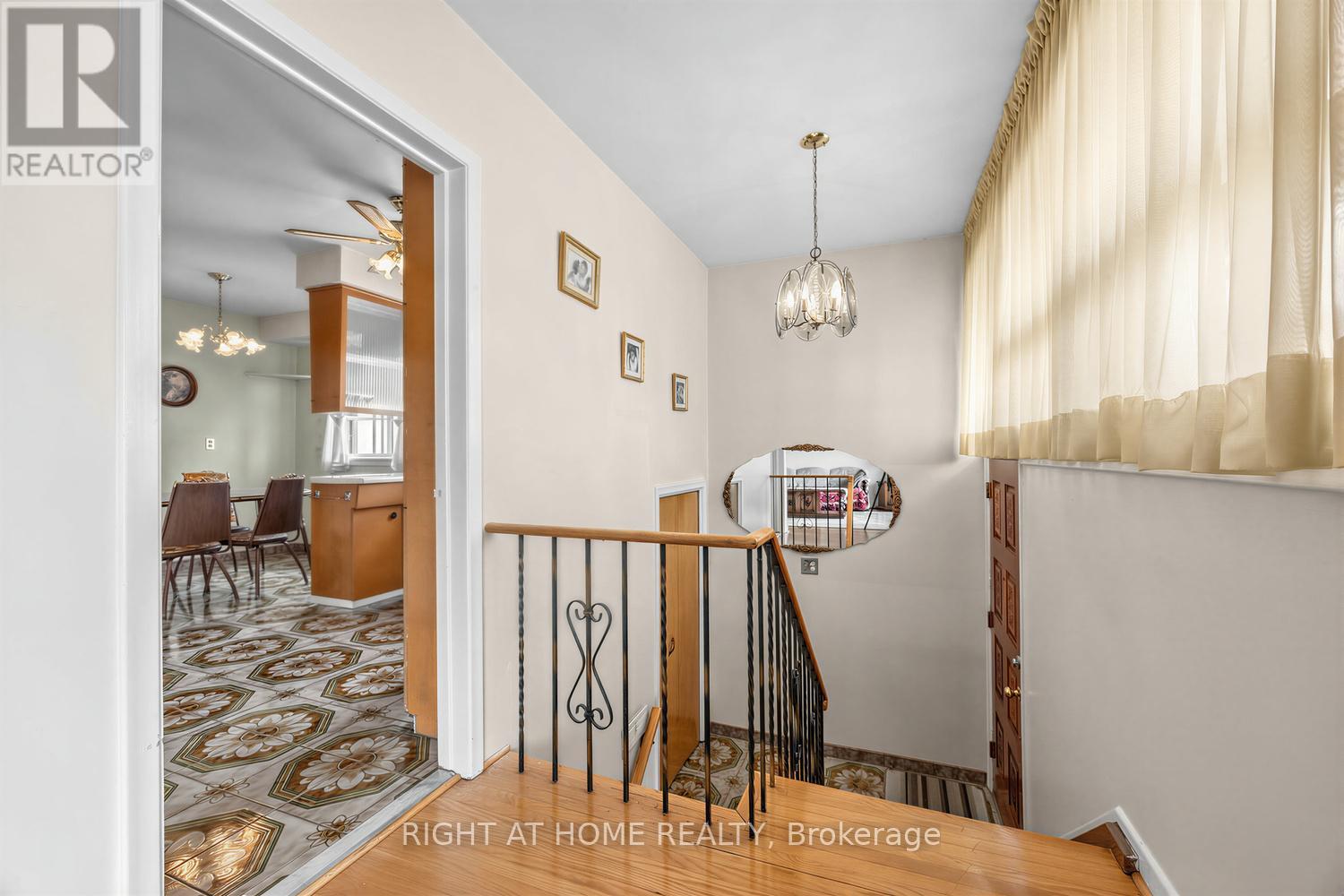 7 Daystrom Drive Property Photo 18