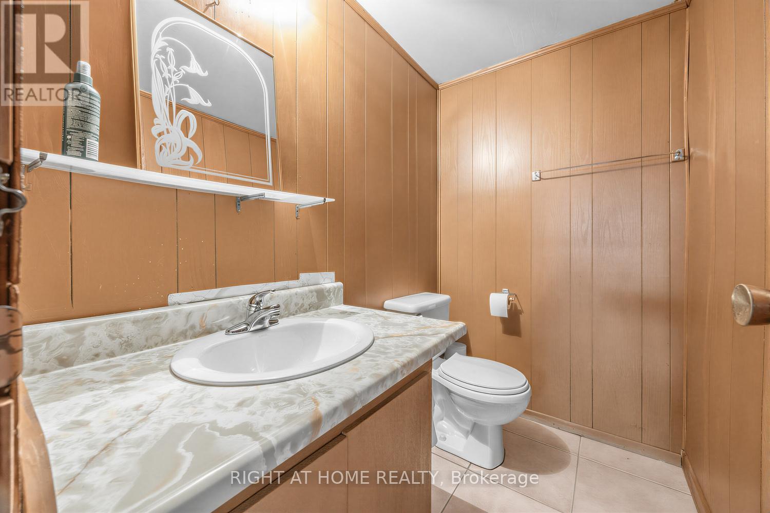 7 Daystrom Drive Property Photo 24