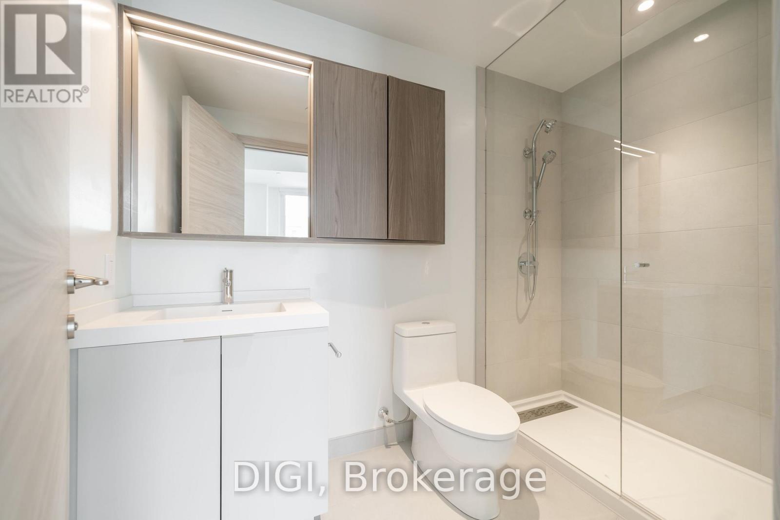W426 - 485 Perth Avenue Property Photo 15