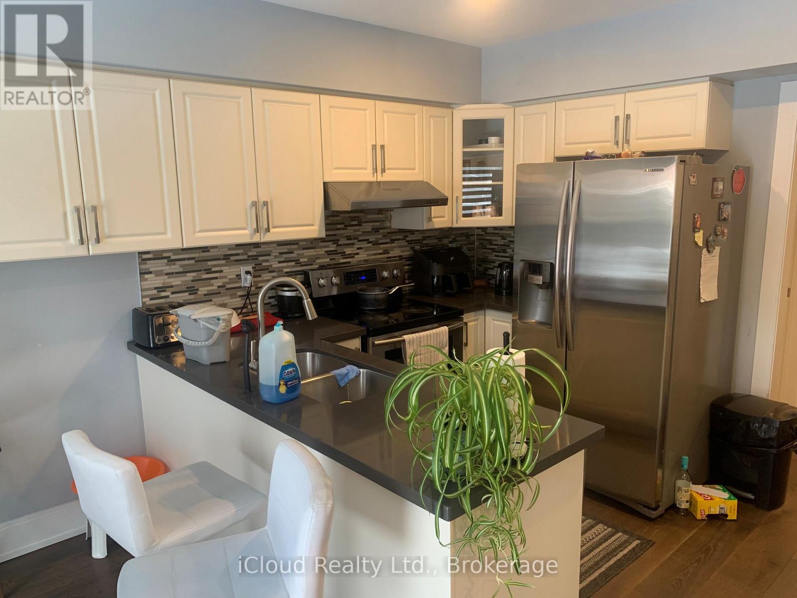 878 Blyleven Boulevard Property Photo 2
