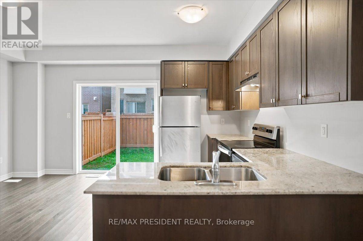 3955 Lodi Road Property Photo 4