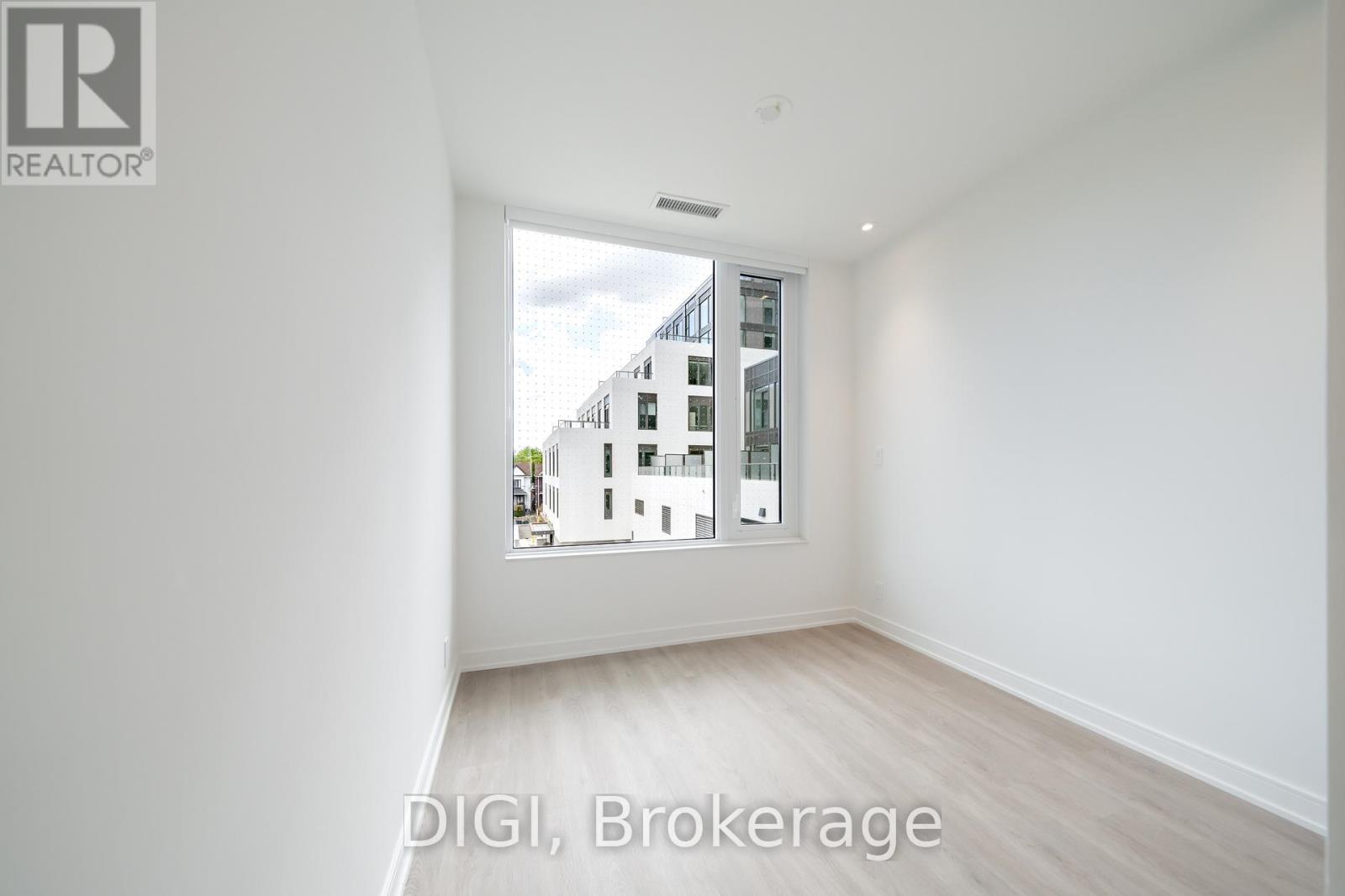 W320 - 485 Perth Avenue Property Photo 12
