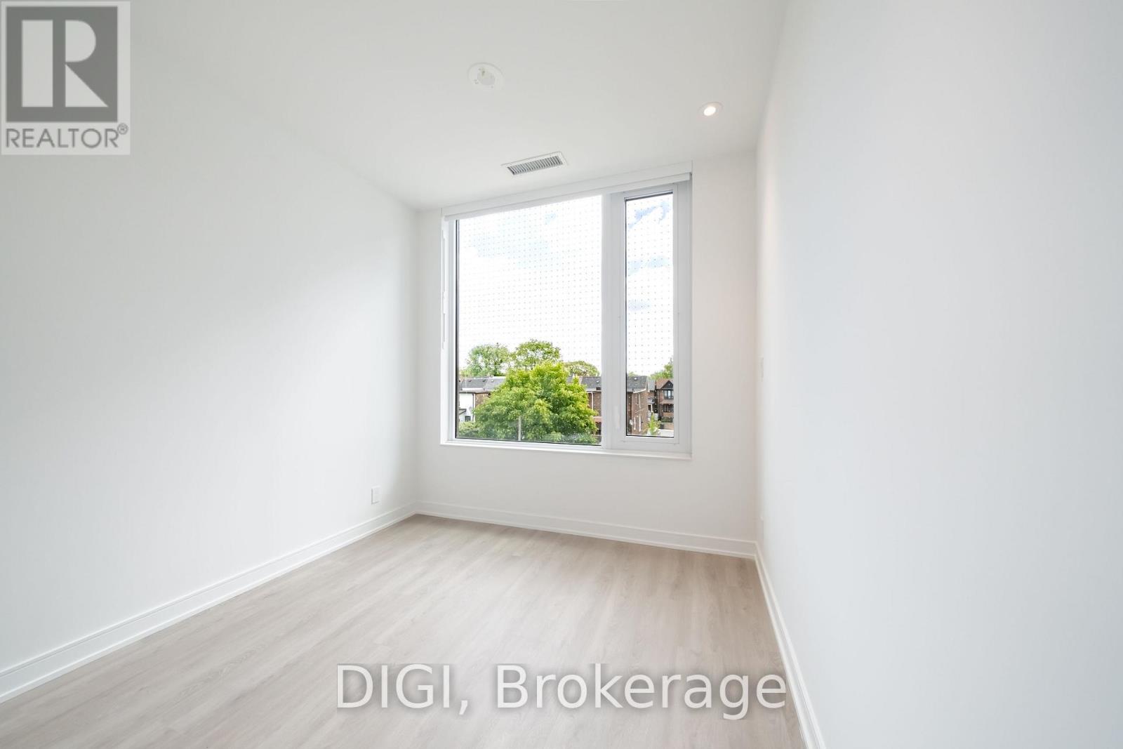 W320 - 485 Perth Avenue Property Photo 13