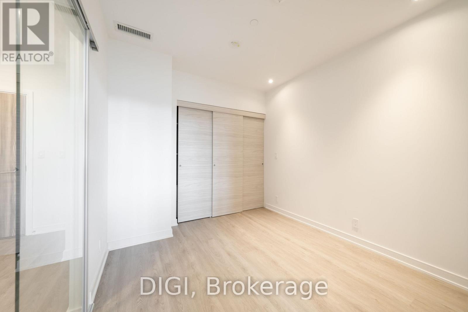 W320 - 485 Perth Avenue Property Photo 20