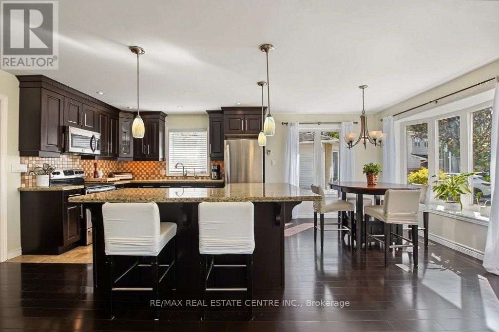 806 Hudson Court Property Photo 12