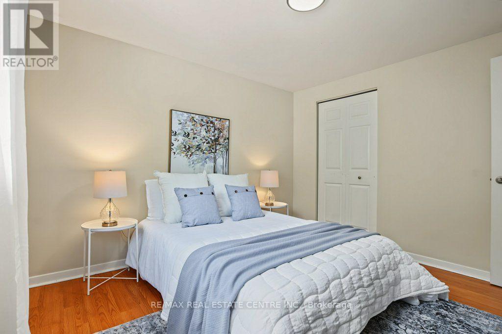806 Hudson Court Property Photo 20