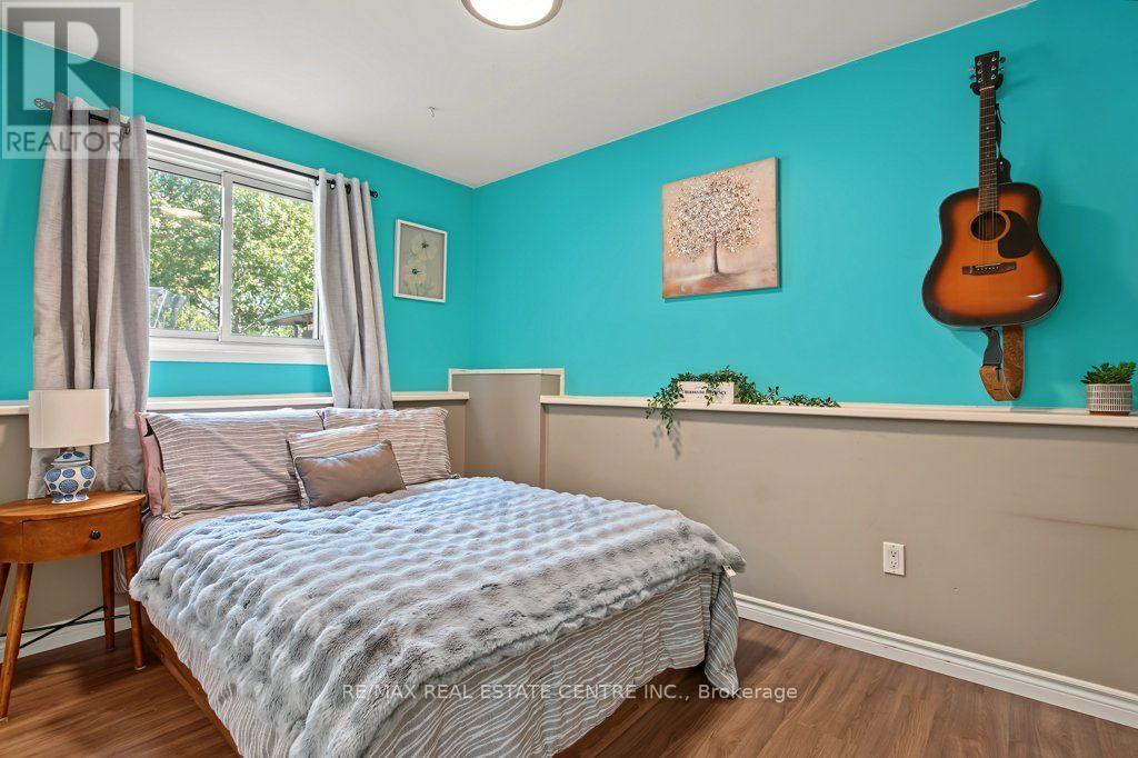 806 Hudson Court Property Photo 24