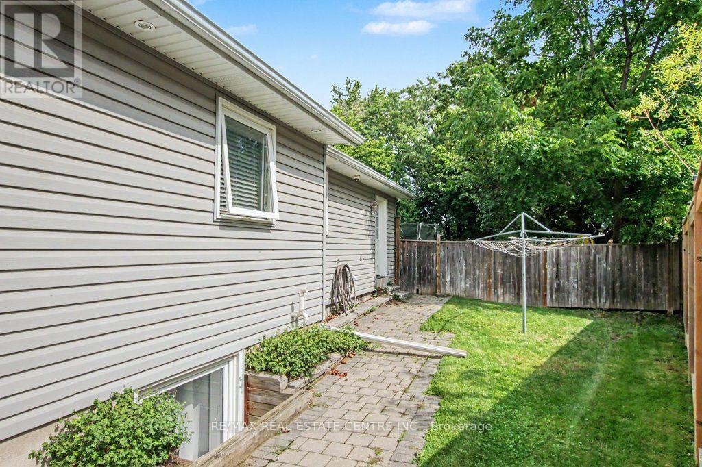 806 Hudson Court Property Photo 36