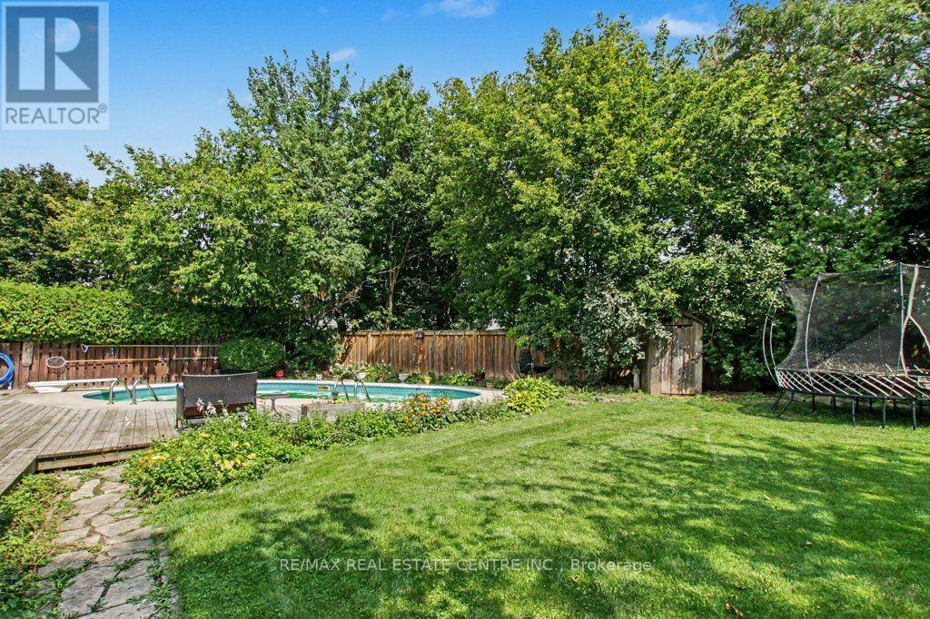 806 Hudson Court Property Photo 39
