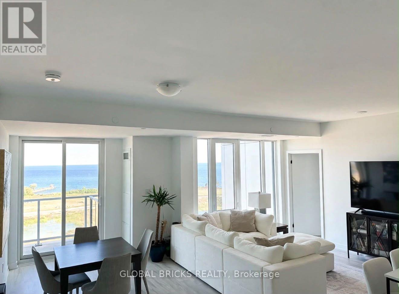 1310 - 220 Missinnihe Way Property Photo 1
