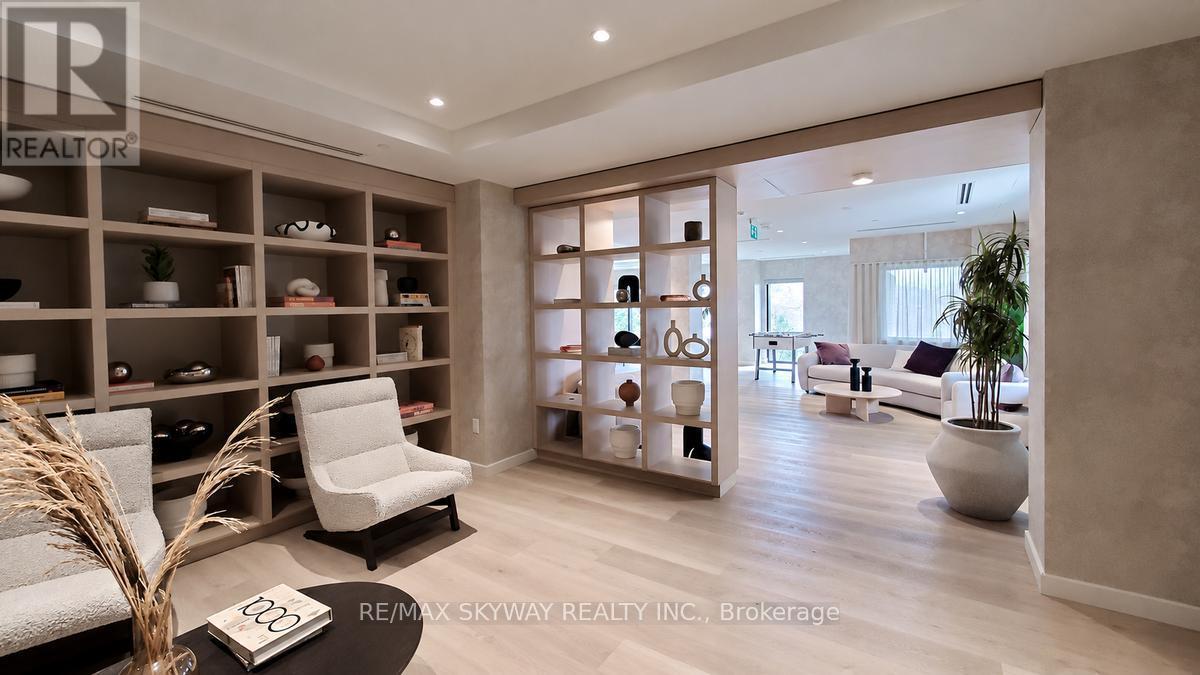 523 - 86 Dundas Street E Property Photo 14