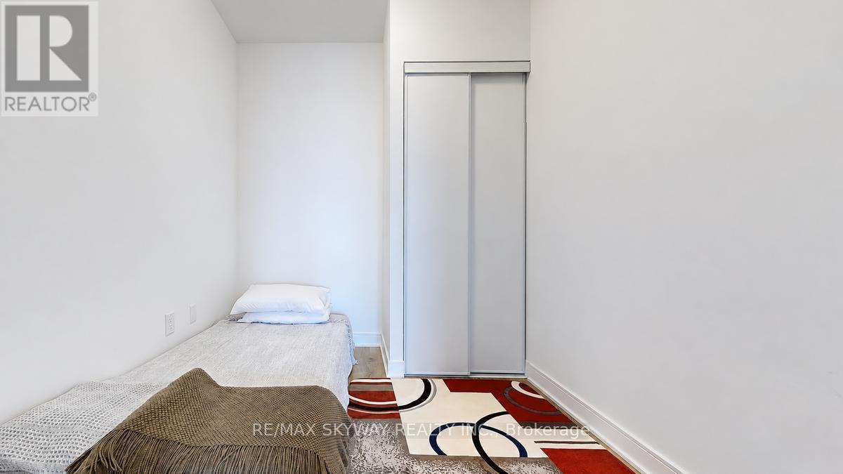 523 - 86 Dundas Street E Property Photo 16