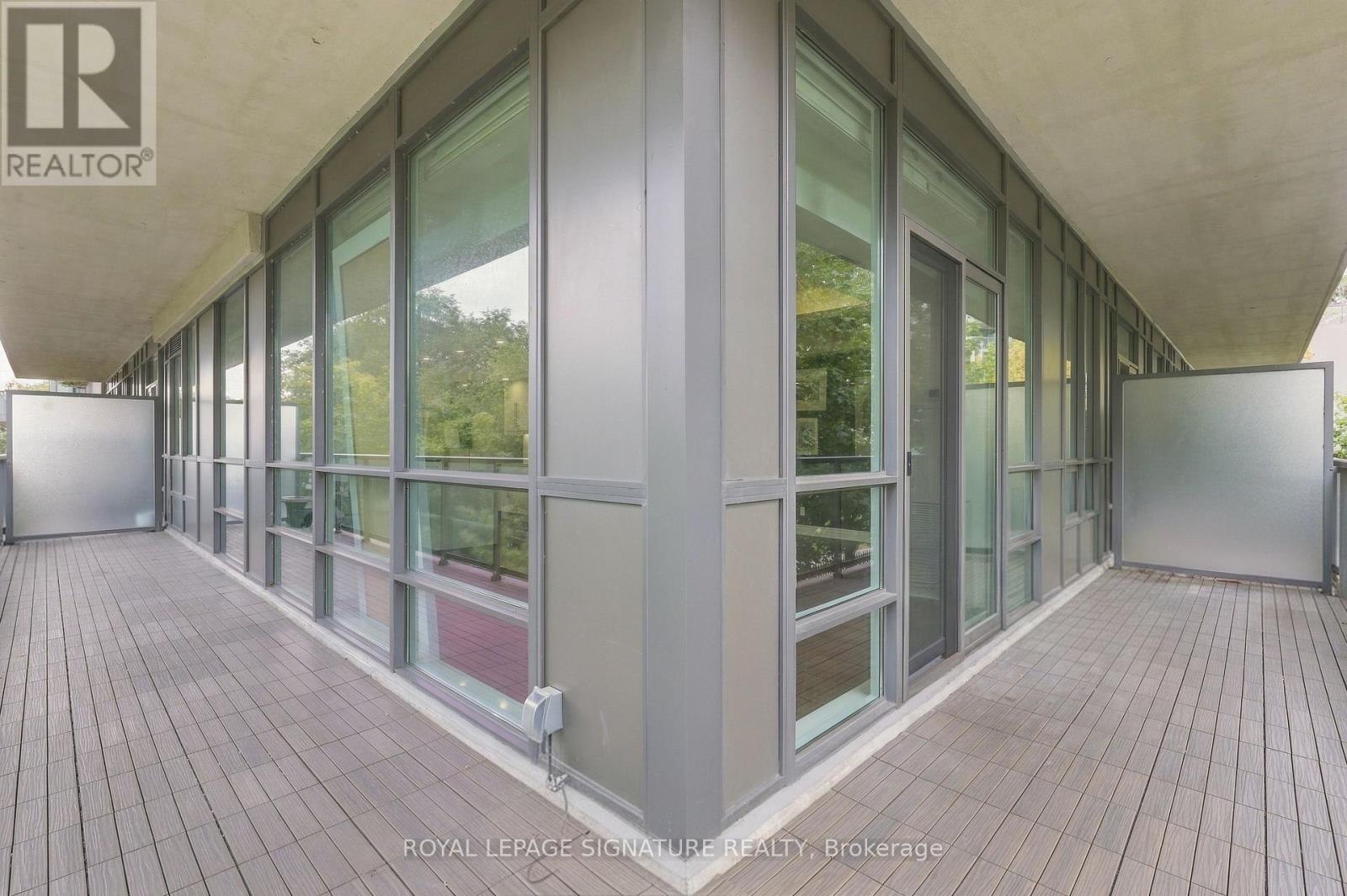107 - 2230 Lake Shore Boulevard W Property Photo 9